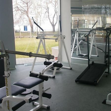 Club218 Relax Family Apartman Шиофок Экстерьер фото